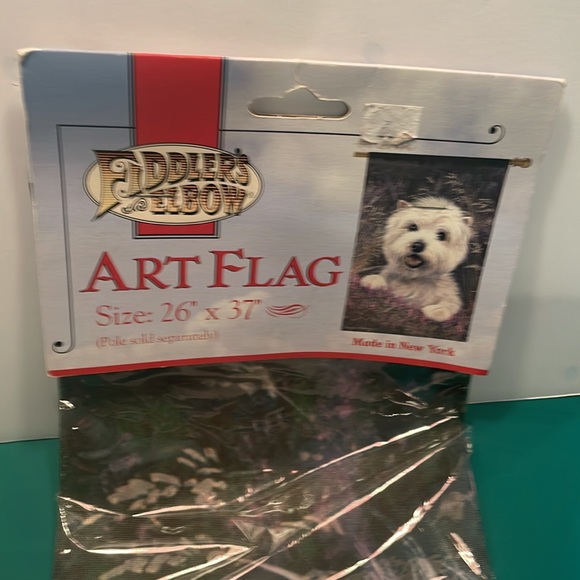 New- Cuts Dog flag -26 x 37 - Picture 2 of 5